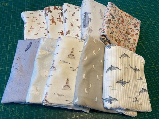 7.8 lbs Family Fabrics Bundle - Bundle 1