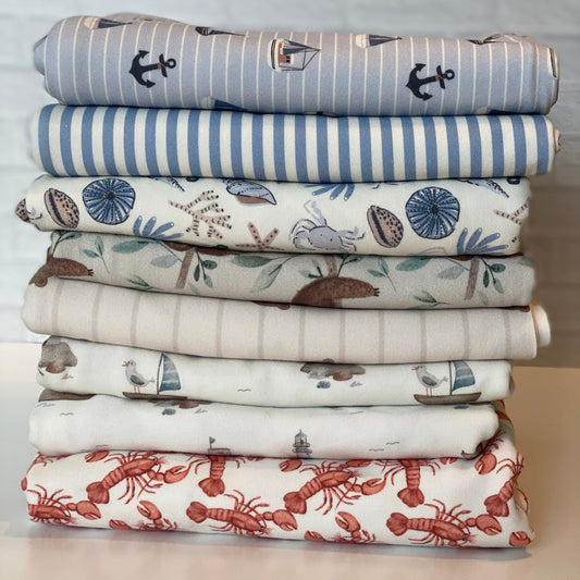 Bundle 4 -  8 yds Family Fabrics Bundle