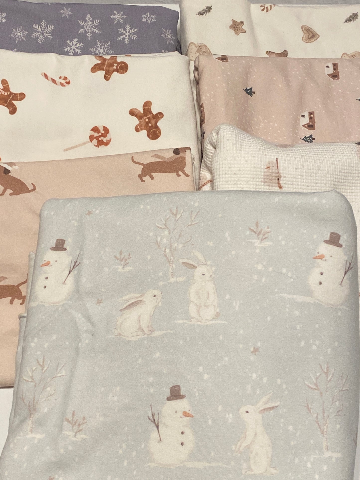 Bundle 18 -  6+ yds Family Fabrics Bundle - Winter Themed