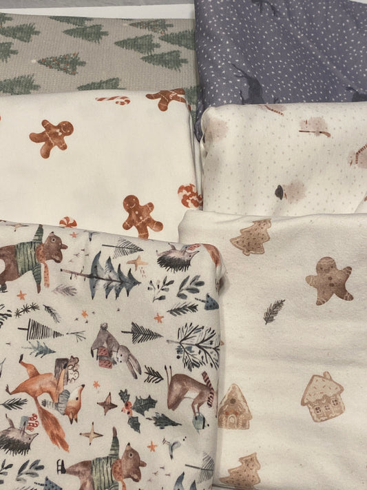 Bundle 20 -  6+ yds Family Fabrics Bundle - Winter Themed