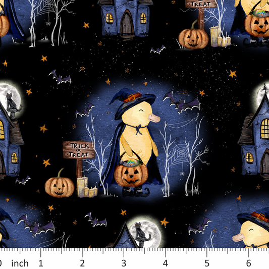 Tatra Cottage - Buddy Duck - Halloween